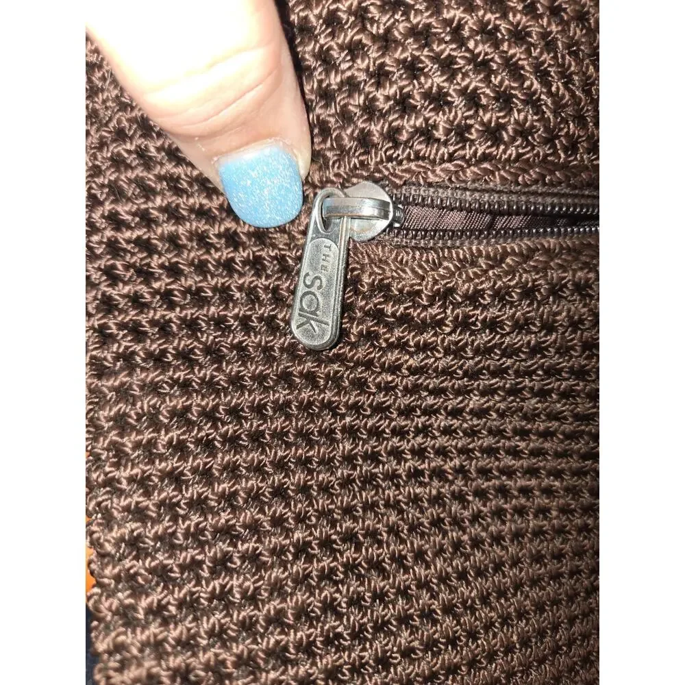 The Sak Vintage Brown Crochet Shoulder Bag Knit Crossbody Purse Front Zip Pocket